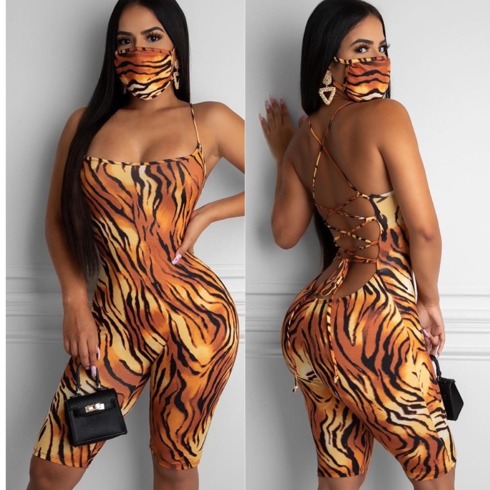 Sexy tiger mask included size small